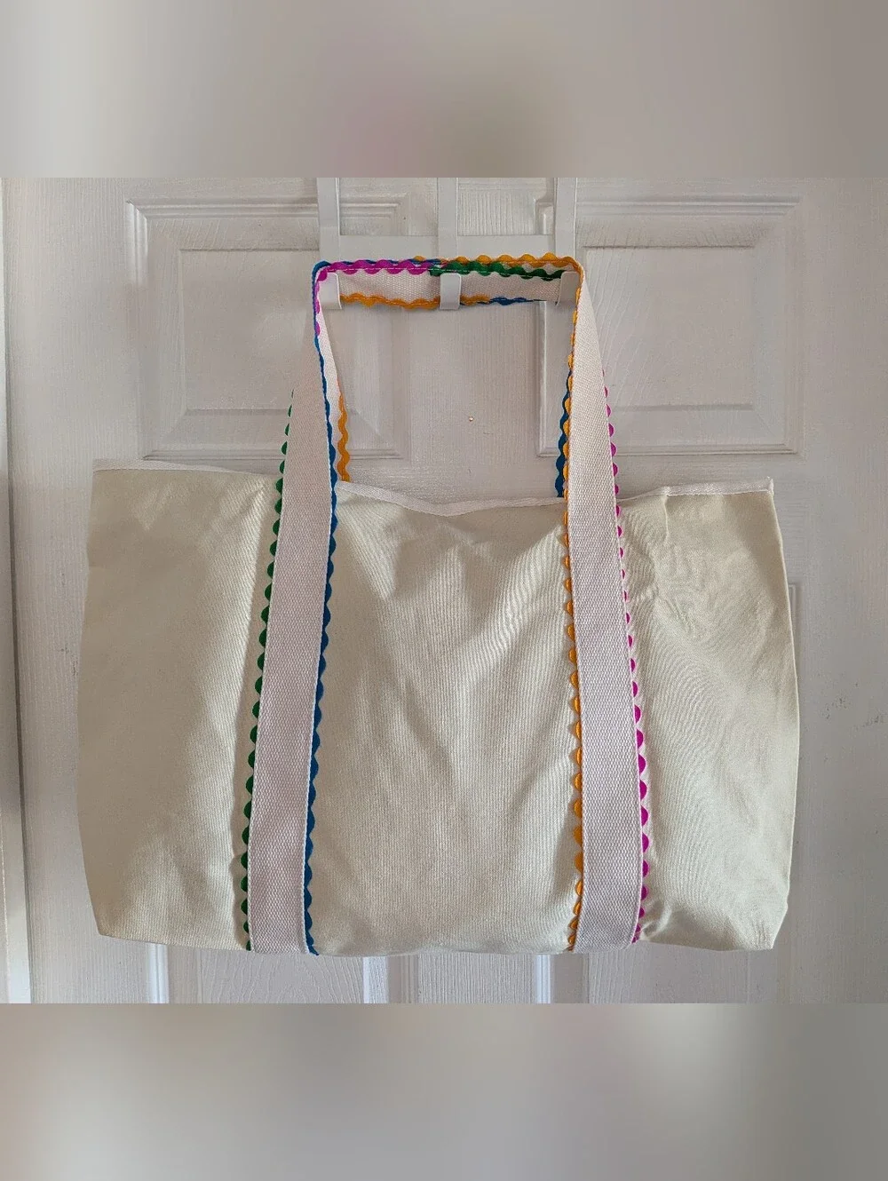 NWT- Cream Canvas Tote Bag with Rainbow Rick Rack Trim- Large